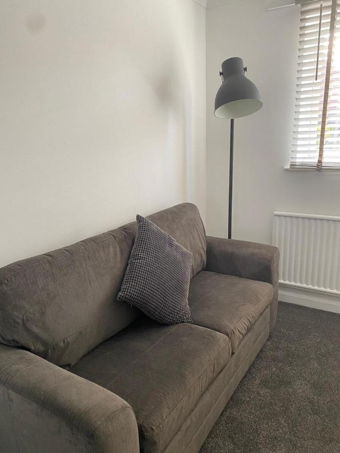 Riverside Park Ground Floor Apartment - St Neots מראה חיצוני תמונה