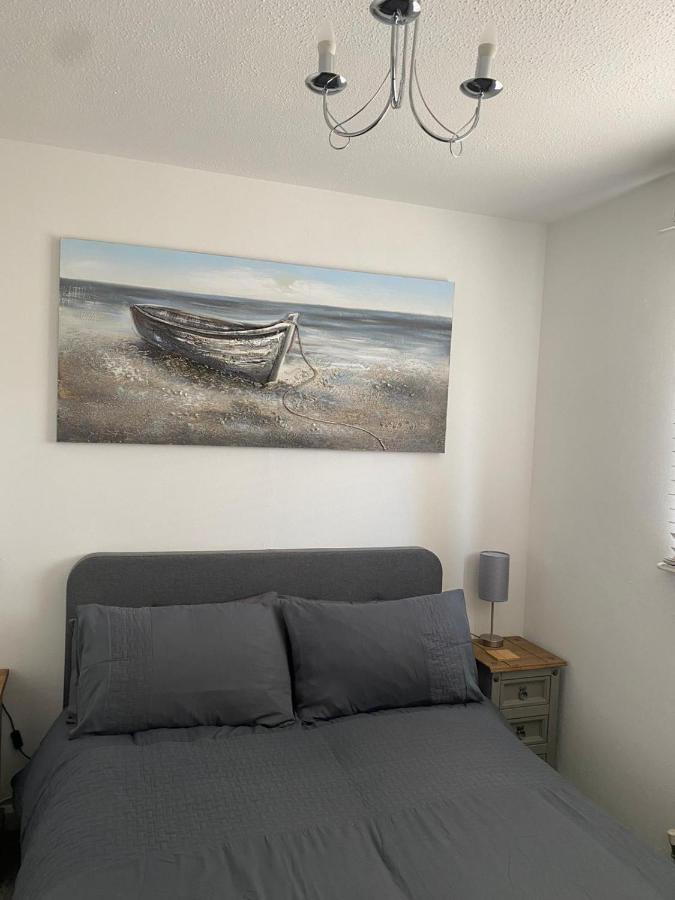 Riverside Park Ground Floor Apartment - St Neots מראה חיצוני תמונה
