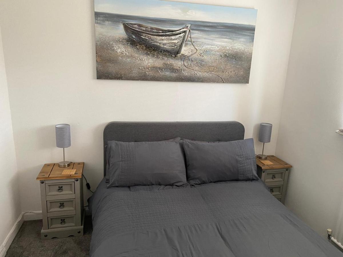 Riverside Park Ground Floor Apartment - St Neots מראה חיצוני תמונה