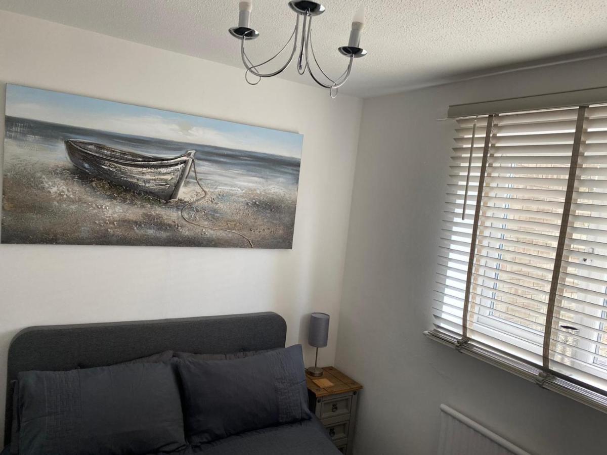 Riverside Park Ground Floor Apartment - St Neots מראה חיצוני תמונה